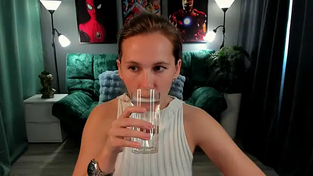 MichelleOrtis online show from April 7, 2026, 8:26 am