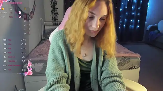 ReddHotPipper online show from December 31, 2024, 1:04 am