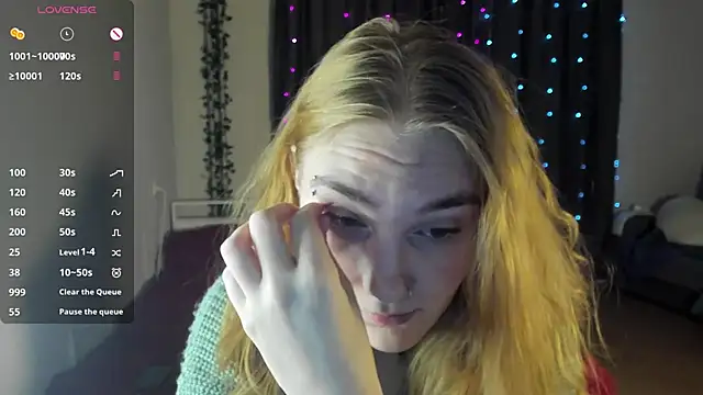 ReddHotPipper online show from February 24, 2025, 1:02 am