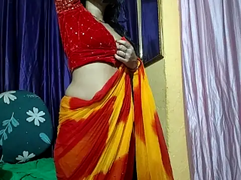 poojaxxx65 online show from January 31, 2026, 11:36 pm