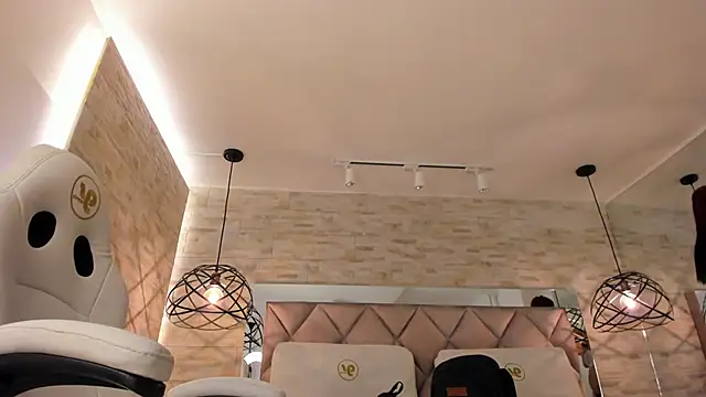 dorothy vegga online show from February 14, 2025, 4:26 am