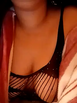 Maysae-Sex online show from January 8, 2025, 8:50 pm