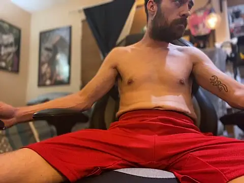 Snapshot of slutty_guy12 chatting on January 27, 2025, 8:39 pm slutty guy12 online show from January 27, 2025, 8:39 pm