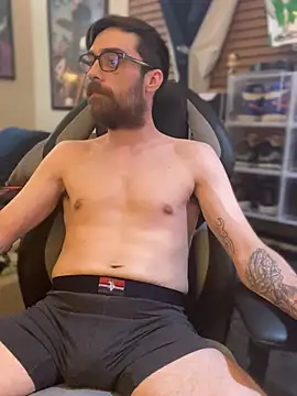 Snapshot of slutty_guy12 chatting on January 30, 2025, 2:49 am slutty guy12 online show from January 30, 2025, 2:49 am