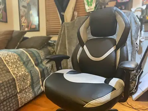 Snapshot of slutty_guy12 chatting on February 2, 2025, 11:53 pm slutty guy12 online show from February 2, 2025, 11:53 pm