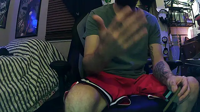 Snapshot of slutty_guy12 chatting on February 16, 2025, 2:42 am slutty guy12 online show from February 16, 2025, 2:42 am