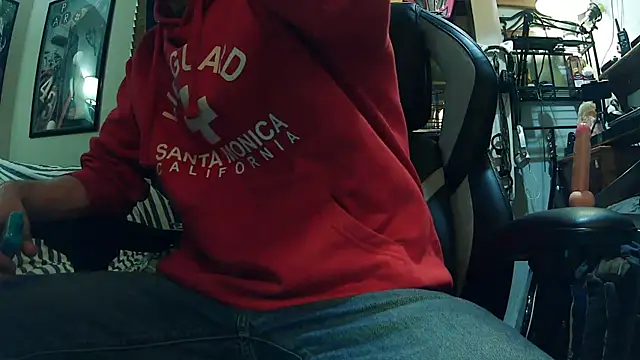 Snapshot of slutty_guy12 chatting on February 17, 2025, 9:19 pm slutty guy12 online show from February 17, 2025, 9:19 pm