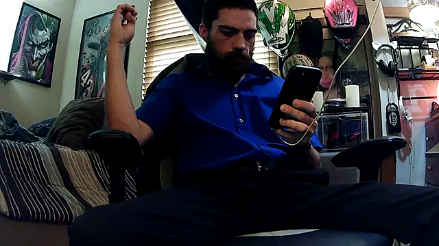 Snapshot of slutty_guy12 chatting on February 24, 2025, 9:09 pm slutty guy12 online show from February 24, 2025, 9:09 pm