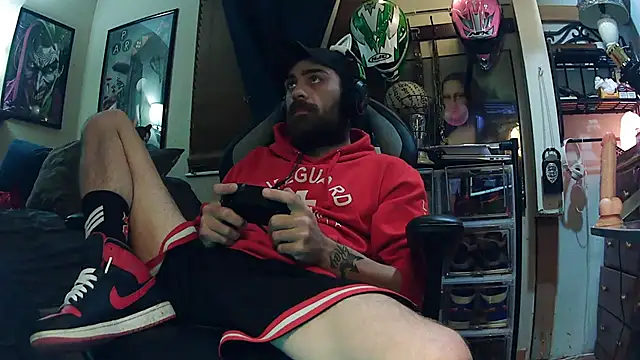 Snapshot of slutty_guy12 chatting on March 7, 2025, 1:09 am slutty guy12 online show from March 7, 2025, 1:09 am