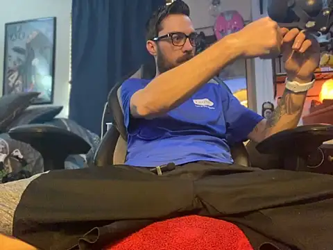 Snapshot of slutty_guy12 chatting on March 13, 2025, 9:48 pm slutty guy12 online show from March 13, 2025, 9:48 pm