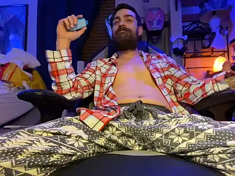 Snapshot of slutty_guy12 chatting on March 19, 2025, 4:36 am slutty guy12 online show from March 19, 2025, 4:36 am