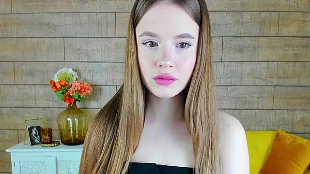 MilanaBalmain online show from February 1, 2025, 4:24 am