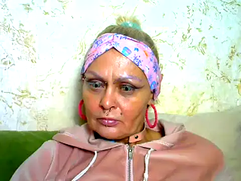 Gardener of Illusions online show from April 14, 2026, 4:18 am