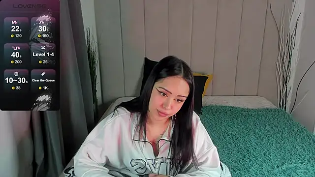 baby  kim online show from February 24, 2025, 8:27 am