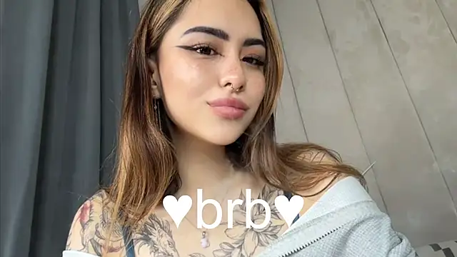 baby  kim online show from October 18, 2025, 7:58 pm