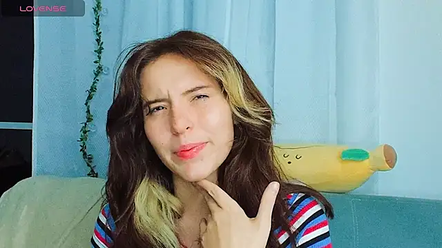 cherrybom969 online show from February 4, 2025, 4:59 am