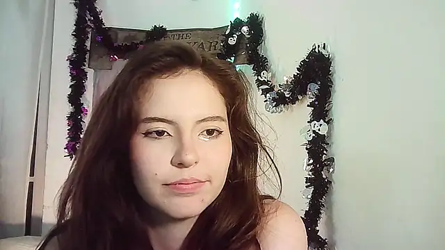 cherrybom969 online show from October 28, 2025, 3:10 am