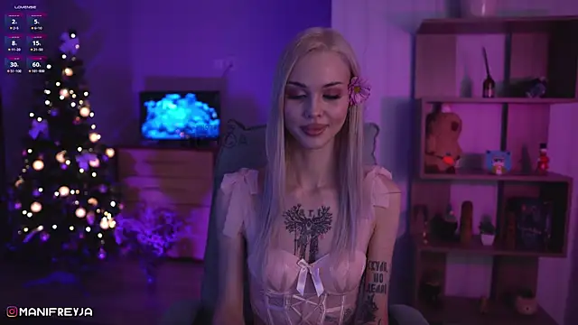 ManiFreyja online show from January 5, 2025, 7:17 pm