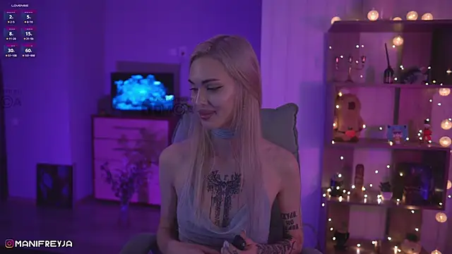 ManiFreyja online show from January 19, 2025, 1:00 am