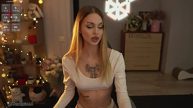 ManiFreyja online show from September 20, 2025, 6:20 pm