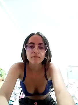 Mia Fischer online show from March 4, 2025, 1:55 am