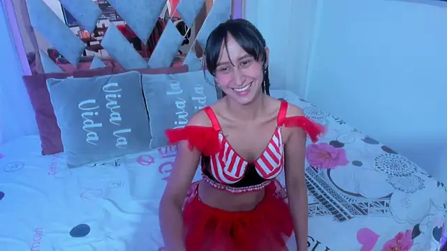 MadisonWhiite online show from December 27, 2024, 8:18 pm