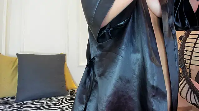 MadisonWhiite online show from January 23, 2025, 8:04 am