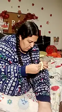 kittymorenita26 online show from December 16, 2024, 10:03 pm