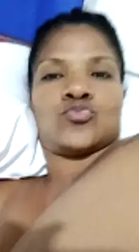 Snapshot of alejandraboobs07 chatting on December 4, 2024, 4:32 am alejandraboobs07 online show from December 4, 2024, 4:32 am