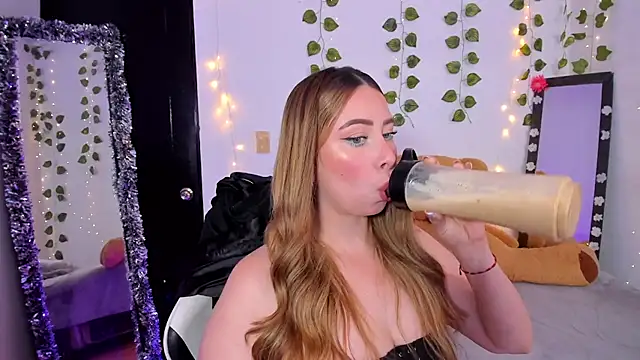 JanneKim online show from April 1, 2026, 2:58 pm