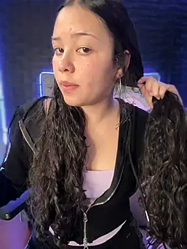 Paloma  LS online show from February 3, 2025, 7:10 pm