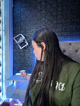 Paloma  LS online show from September 28, 2025, 7:19 pm