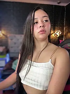 Paloma  LS online show from October 20, 2025, 2:06 pm