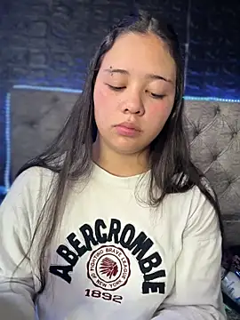 Paloma  LS online show from November 26, 2025, 7:48 pm