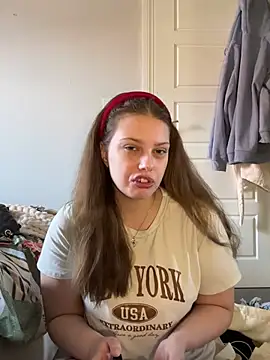 Krystal Tx online show from March 11, 2025, 10:40 am