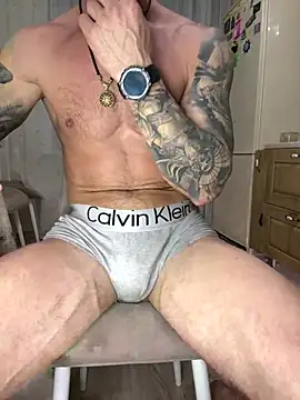 Snapshot of AlexGWoW chatting on February 24, 2025, 4:26 pm AlexGWoW online show from February 24, 2025, 4:26 pm