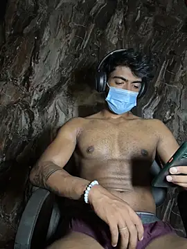 rony6663 online show from October 11, 2025, 7:07 am