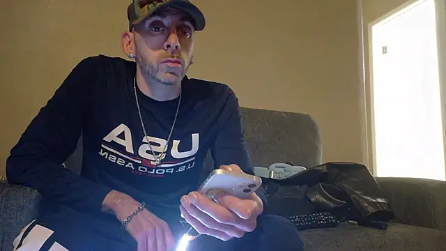 Snapshot of smokee_parT903 chatting on January 11, 2026, 12:21 pm smokee parT903 online show from January 11, 2026, 12:21 pm