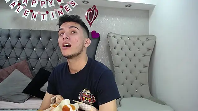 Snapshot of MrWilliseo chatting on February 9, 2025, 8:13 pm MrWilliseo online show from February 9, 2025, 8:13 pm