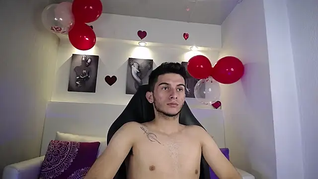 Snapshot of MrWilliseo chatting on February 19, 2025, 2:01 am MrWilliseo online show from February 19, 2025, 2:01 am