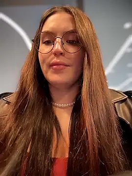 Snapshot of meow_girl chatting on March 2, 2026, 12:01 pm meow girl online show from March 2, 2026, 12:01 pm