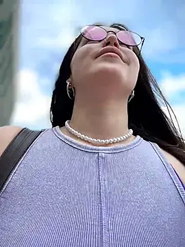 meow girl online show from June 8, 2026, 10:59 am
