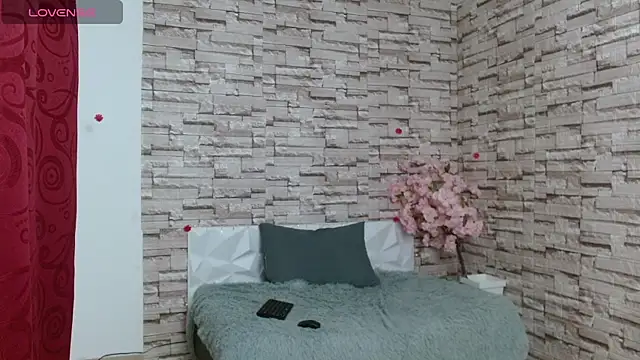 Vanse lust online show from February 13, 2025, 12:24 am