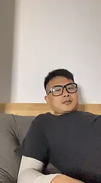 lixiaoshuai8 online show from March 4, 2025, 3:15 pm