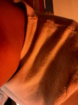 lixiaoshuai8 online show from January 17, 2026, 9:03 am