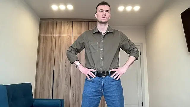 cute mark online show from March 31, 2026, 6:14 am