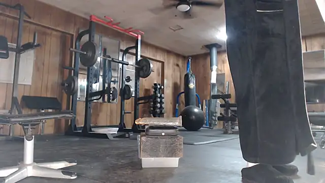 n8vpumpnhump online show from December 5, 2025, 12:30 am