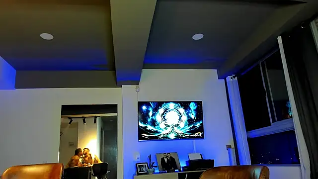 Maximo Marcelo online show from February 4, 2025, 2:28 am