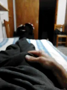 Snapshot of Ntinoslrs chatting on February 3, 2025, 7:10 pm Ntinoslrs online show from February 3, 2025, 7:10 pm