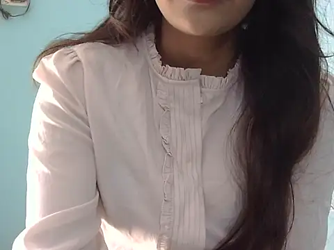 Snapshot of Nehasingh2024 chatting on March 24, 2026, 8:52 am Nehasingh2024 online show from March 24, 2026, 8:52 am